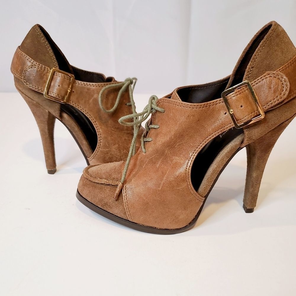 ELIZABETH and JAMES E Casi Bootie